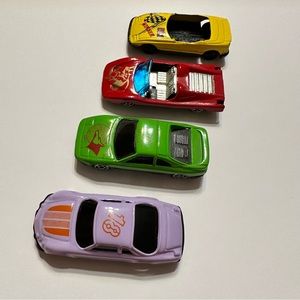 Bundle of 4 small cars 3” long